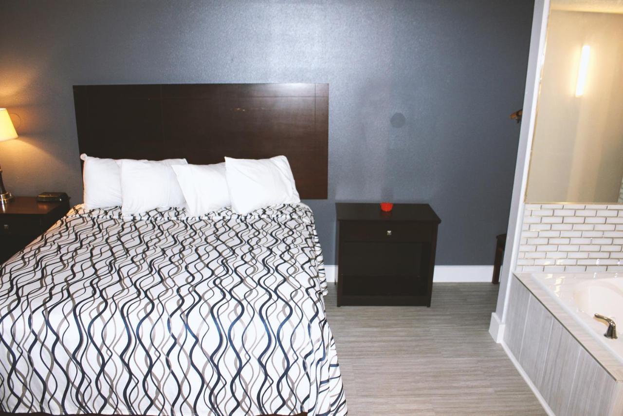 Coratel Inn & Suites By Jasper Hastings ภายนอก รูปภาพ