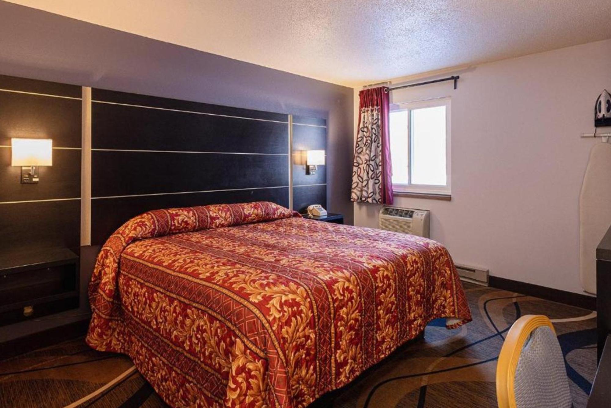 Coratel Inn & Suites By Jasper Hastings ภายนอก รูปภาพ